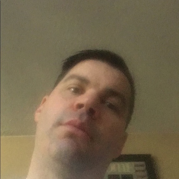 Meet your Posher, Erik - Picture 1 of 1